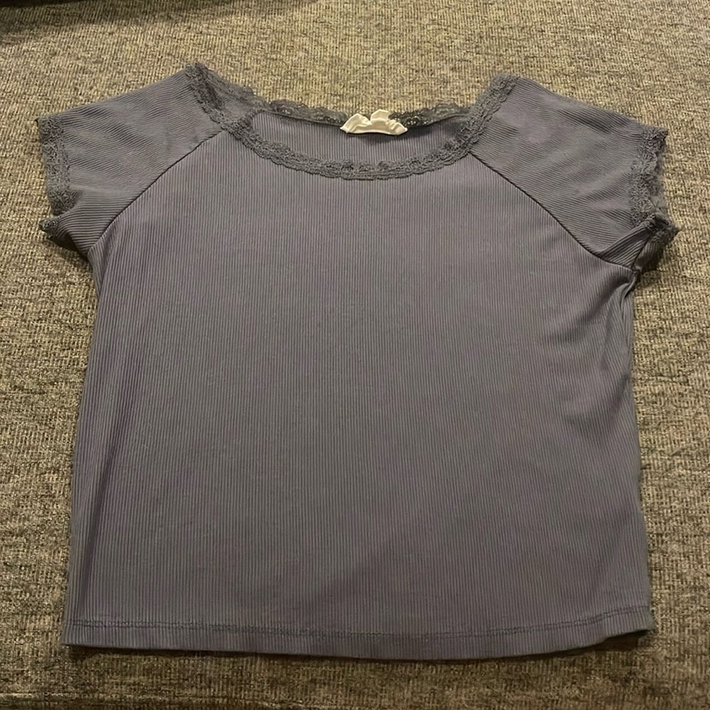 Blue short sleeve shirt with lace